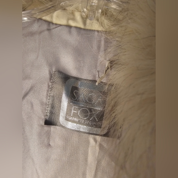 Saga fox Fur coat - Picture 3 of 3